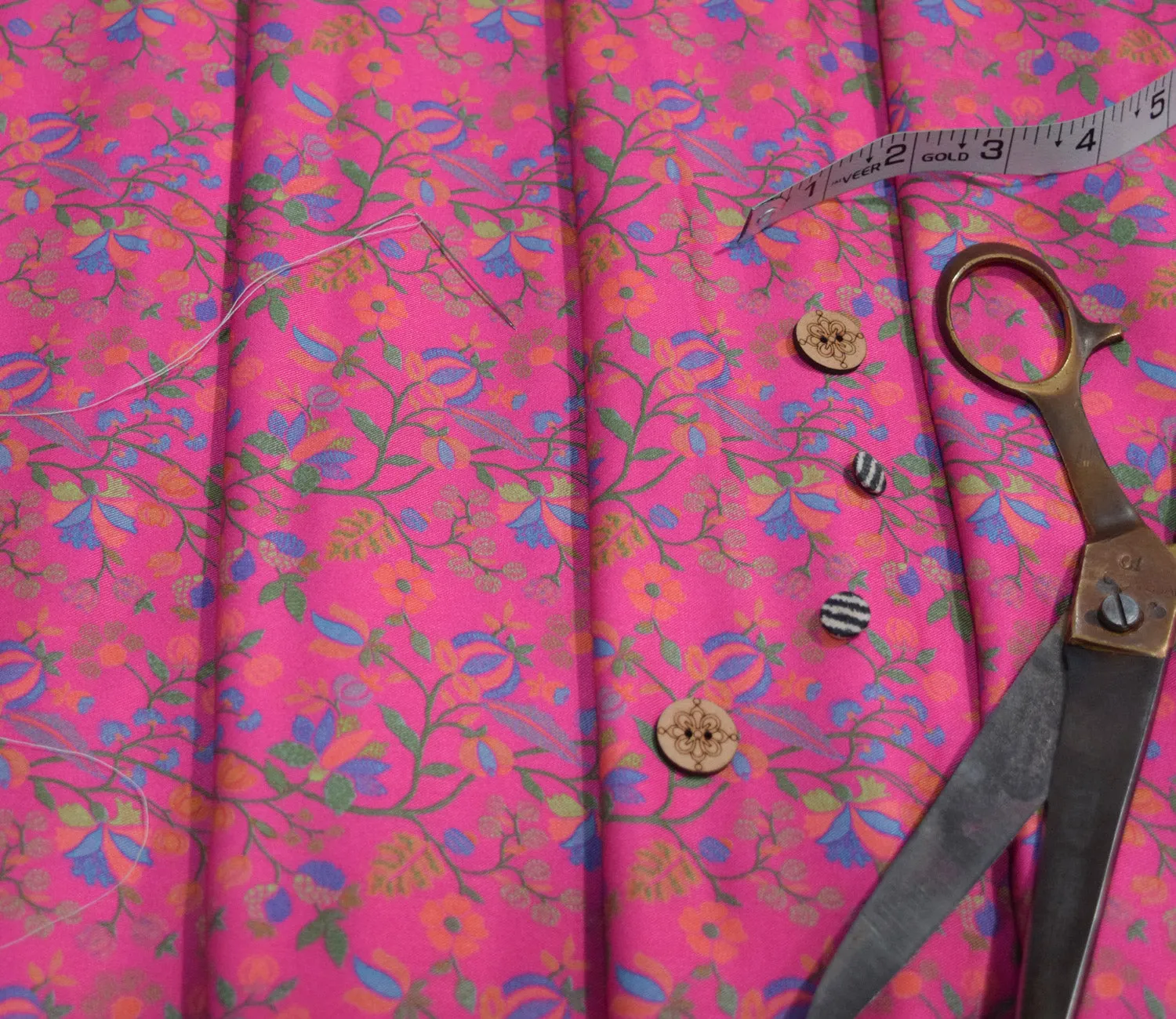 Leaf Pattern Digital Printed Pure Pashmina Fabric Available in Pink , Olive Green , Teal and Yellow