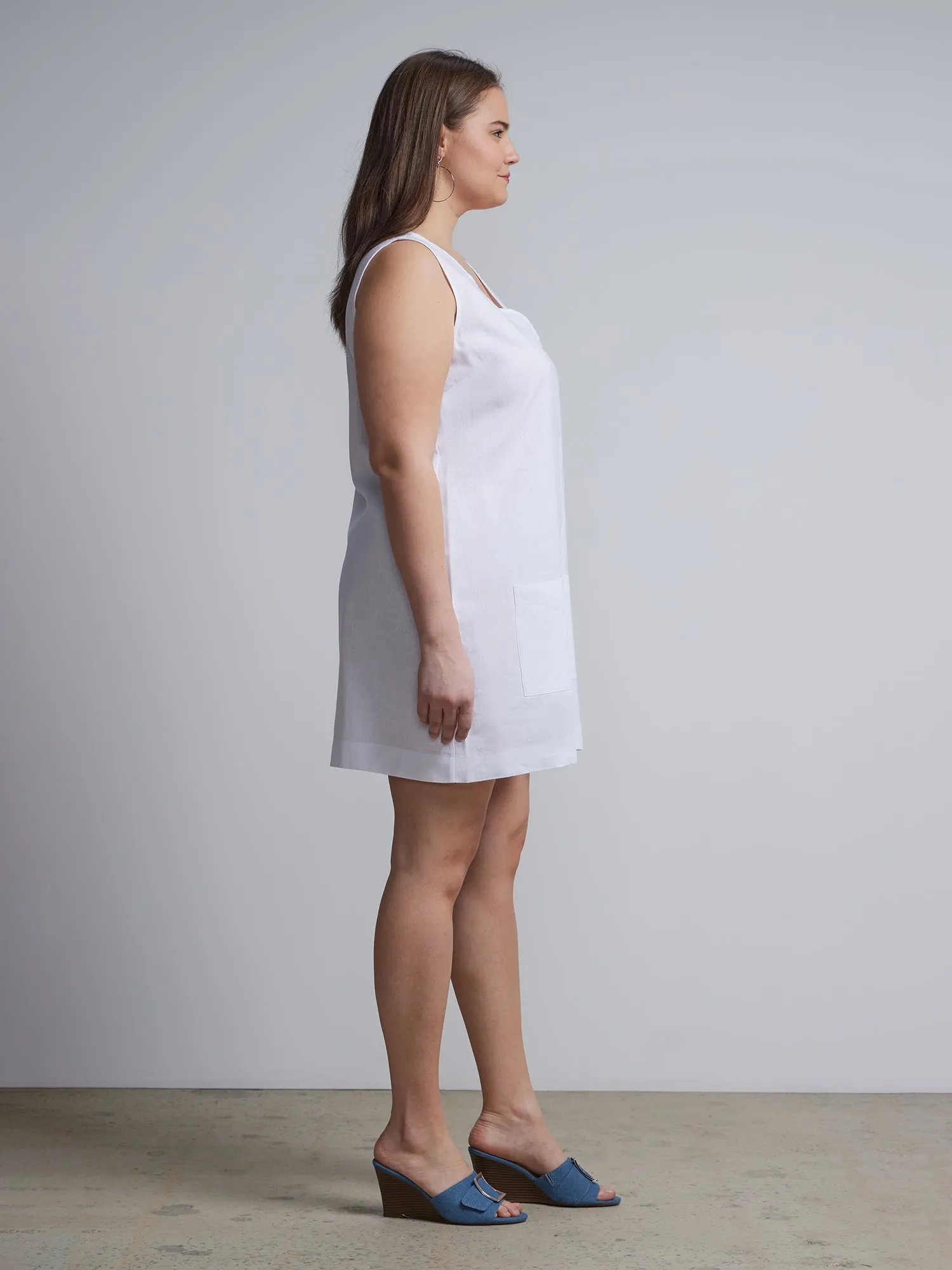 Plus Linen-Blend Button-Front Shift Dress